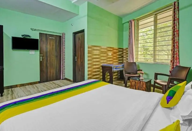 Habitació Deluxe, Fabhotel Krishna Heights