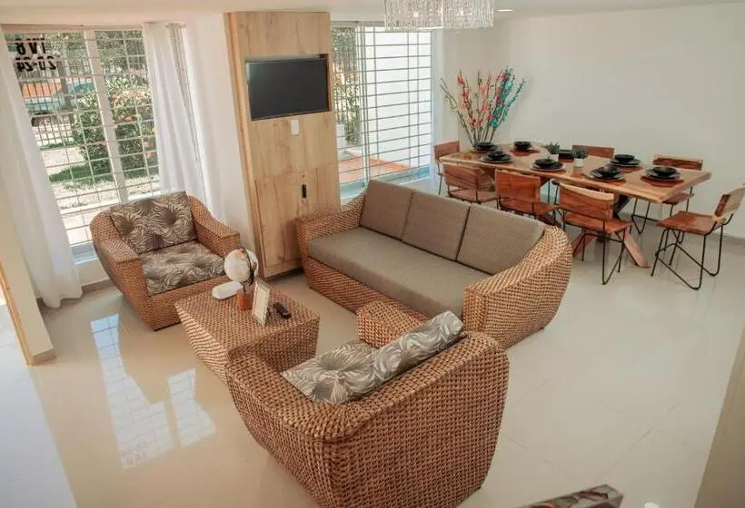 ４ベッドルームハウス, Casa Lourdes