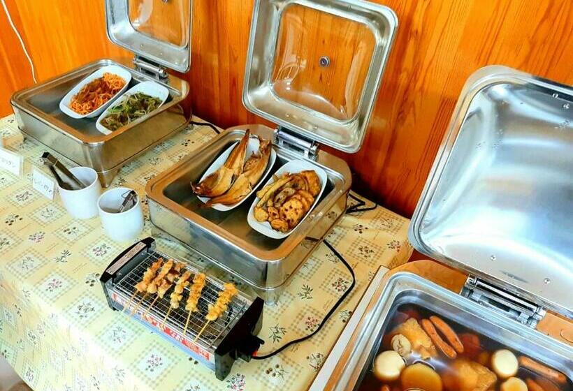 Chambre Standard Vue Montagne, ニャー助のホテルん