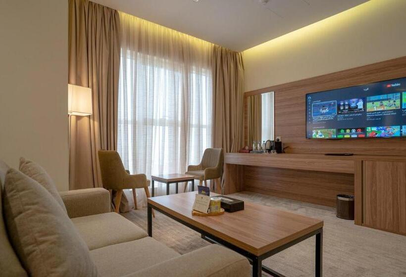 مجموعه ویستا شهر, W Suites