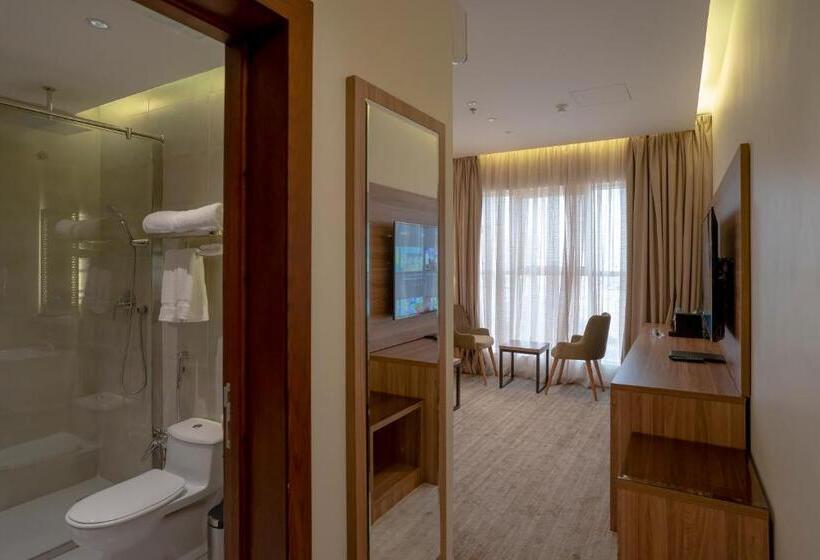 مجموعه ویستا شهر, W Suites