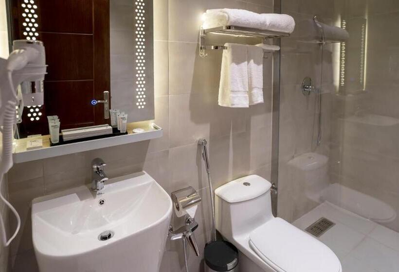 مجموعه ویستا شهر, W Suites