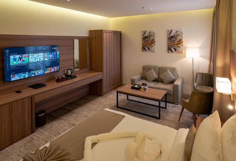 سوییت جونیور, W Suites