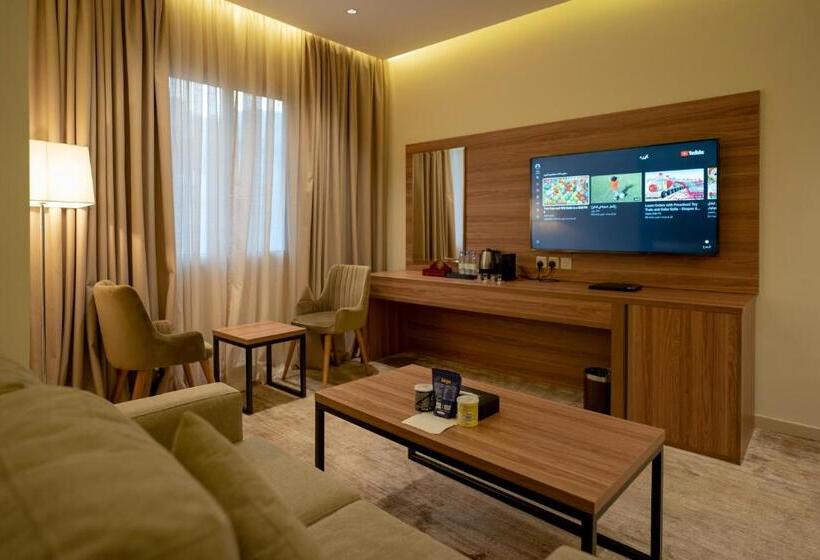 سوییت جونیور, W Suites