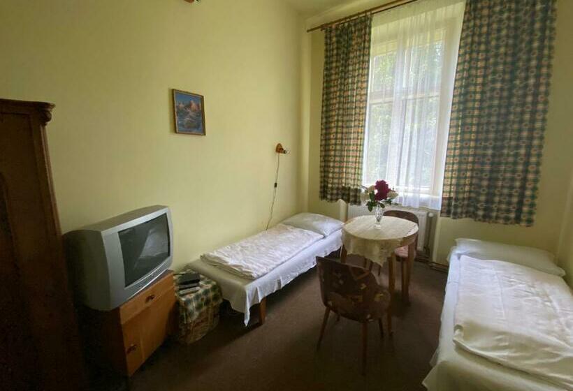 Апартаменты 3 Спальни, Apartma 299