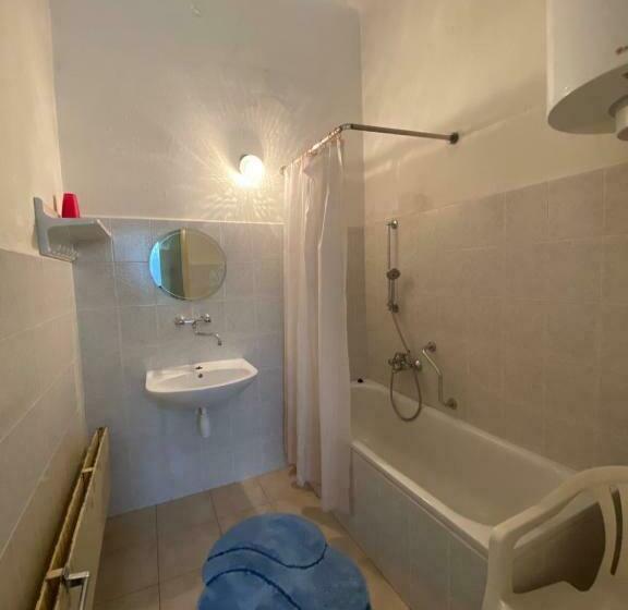 침실 2개 아파트, Apartma 299