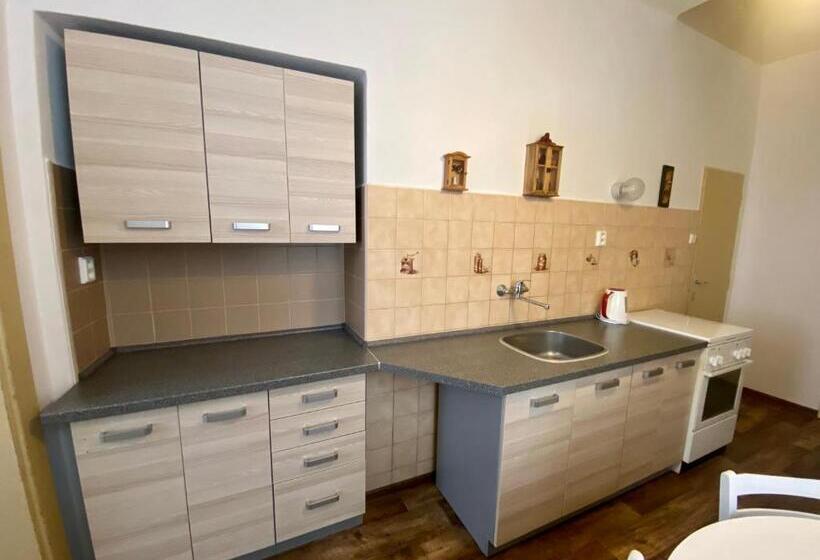 침실 1개 아파트, Apartma 299