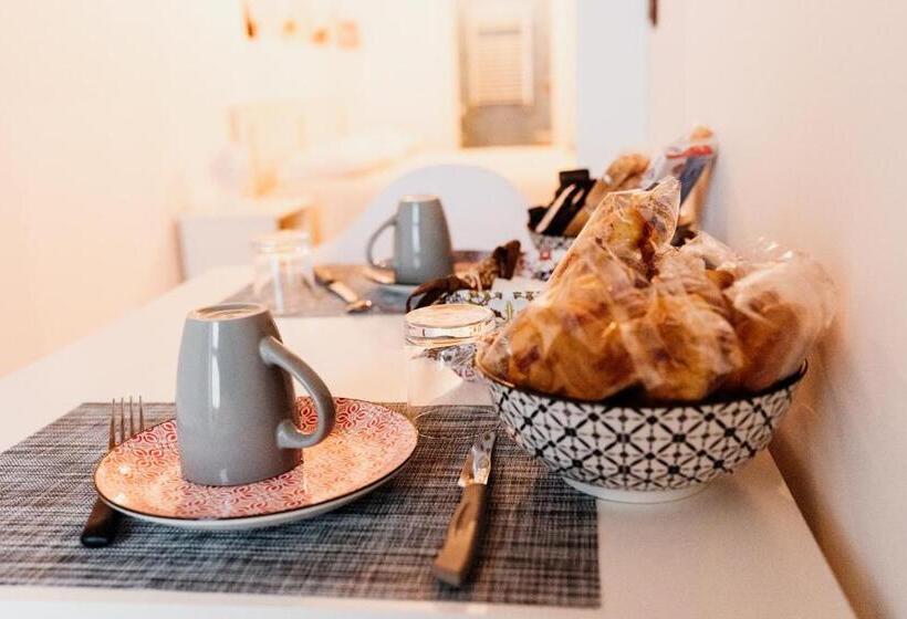 اتاق استاندارد, Nell Antico Borgo B&b