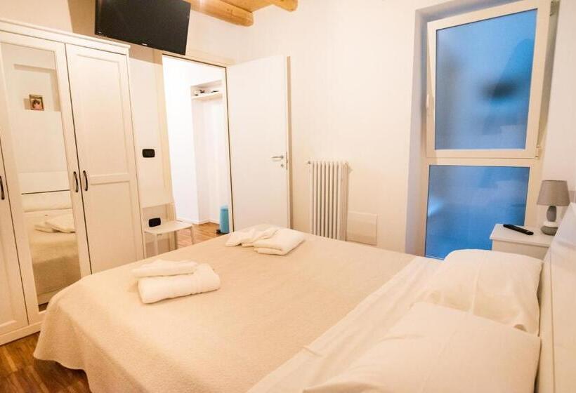اتاق استاندارد, Nell Antico Borgo B&b