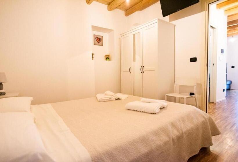 اتاق استاندارد, Nell Antico Borgo B&b