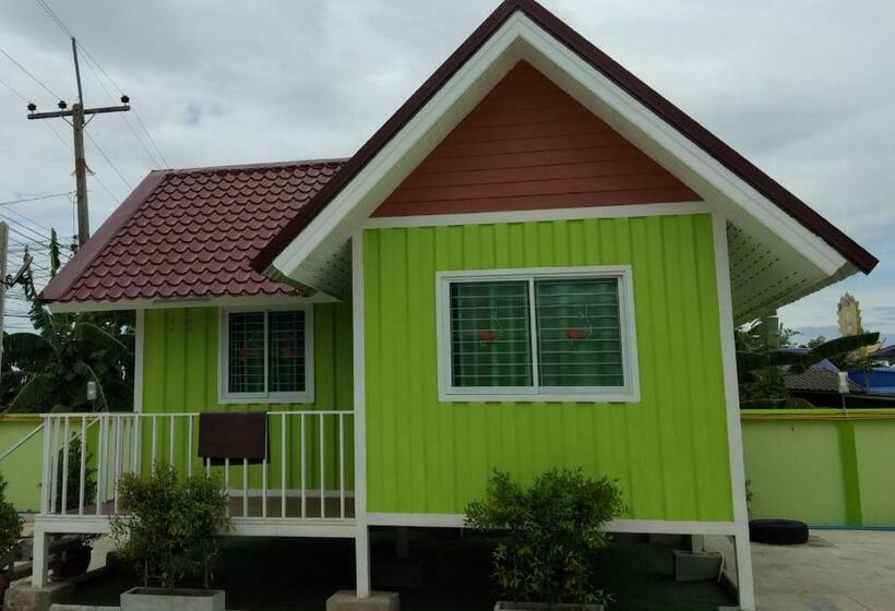 Chambre Standard, กรีนเกสท์เฮ้าส์ พนัสนิคม