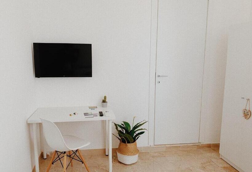 スタンダードルーム, B&b La Finestra Sul Porto