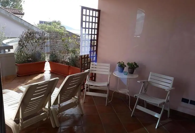 スタンダードルーム, B&b Villa Noemi