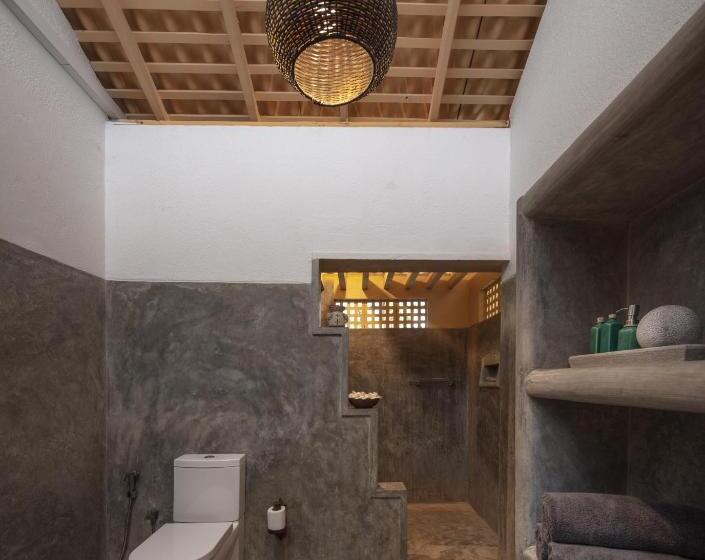 بنجلو عائلى, Green Escape Unawatuna