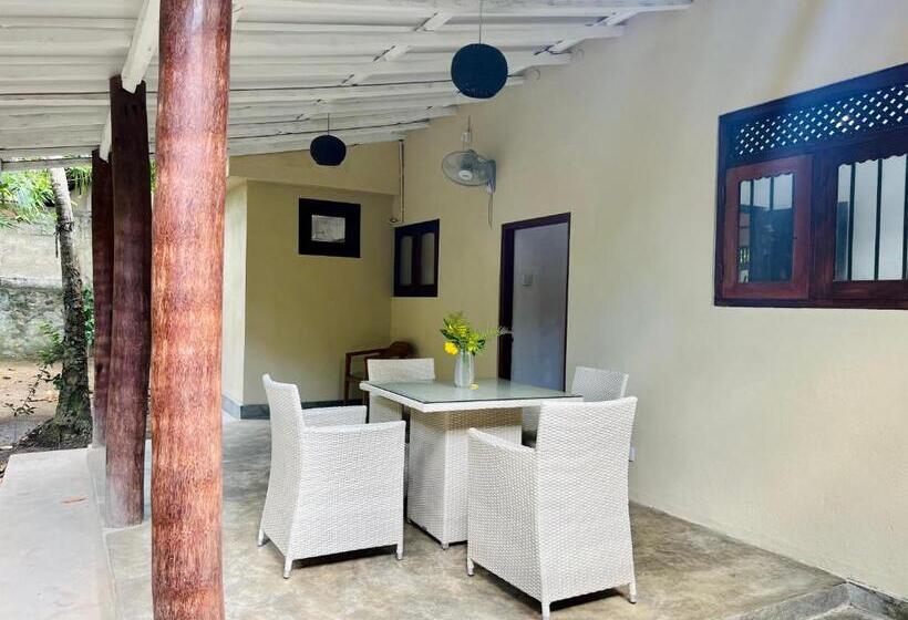 فيلا غرفتين نوم, Green Escape Unawatuna