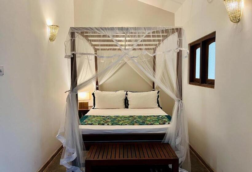 فيلا غرفتين نوم, Green Escape Unawatuna