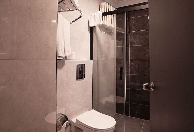 اتاق کلاس بیزنس, Uk Ankara