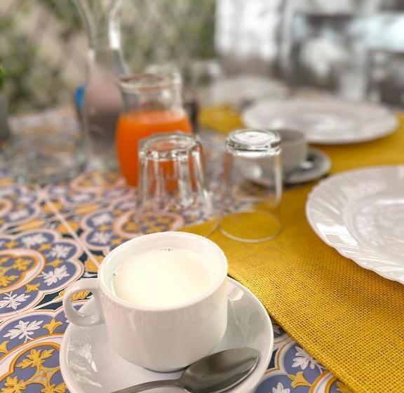 패밀리 룸, Il Cortile
