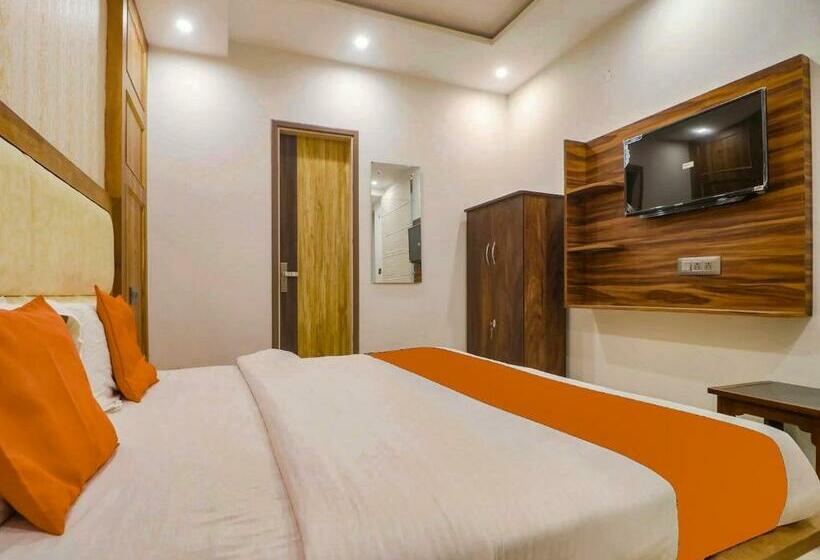 Chambre Supérieure, Fab City Walk