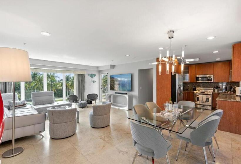 高级套房带海景, Isle Of Venice Residence And Marina