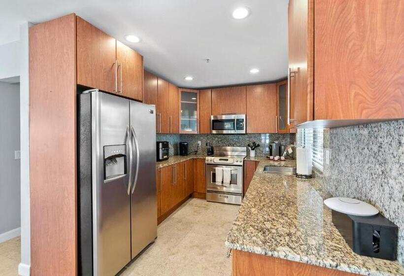 高级套房带海景, Isle Of Venice Residence And Marina