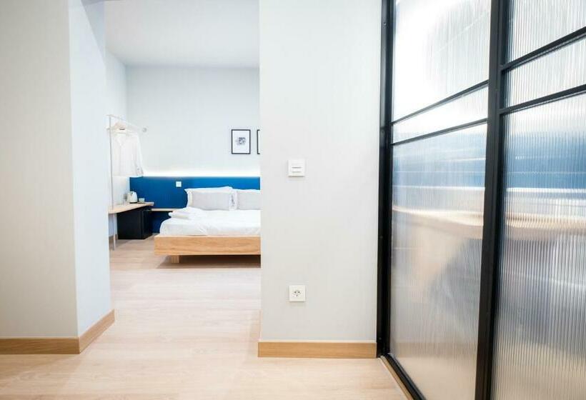 اتاق استاندارد سه نفره, Olblanc Plaza De España By Batuecas