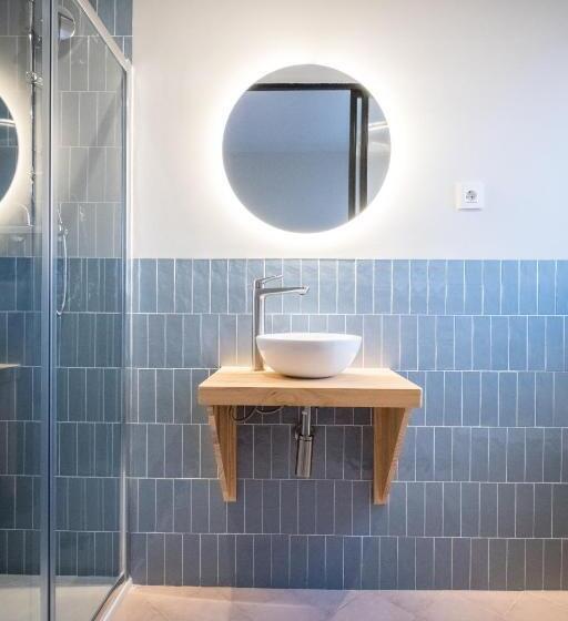 اتاق استاندارد با بالکن, Olblanc Plaza De España By Batuecas