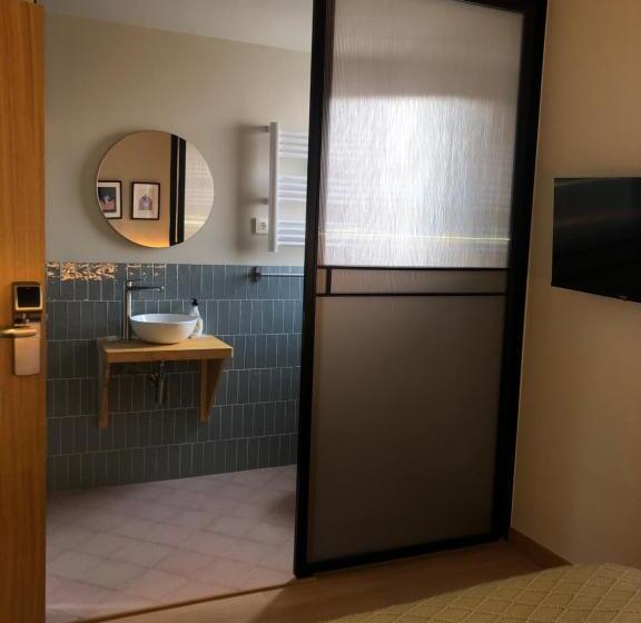 اتاق اکونومی, Olblanc Plaza De España By Batuecas