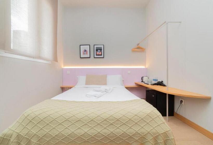 اتاق اکونومی, Olblanc Plaza De España By Batuecas