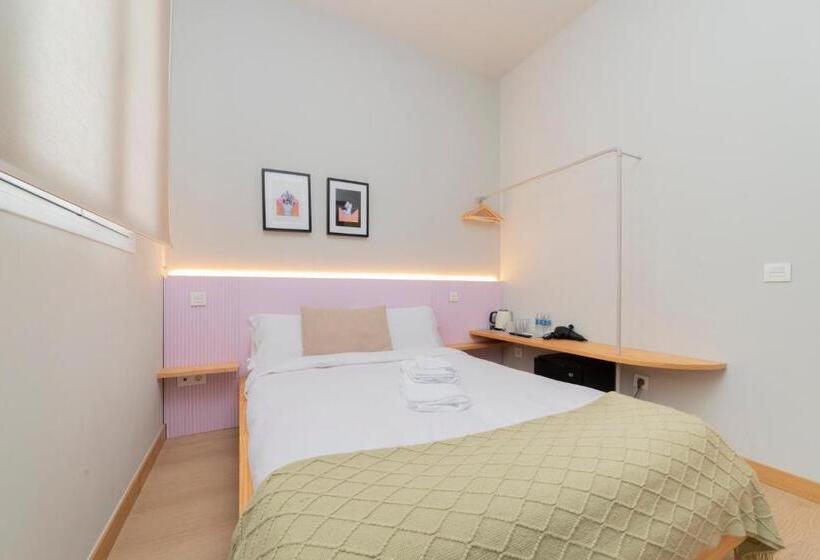 اتاق اکونومی, Olblanc Plaza De España By Batuecas