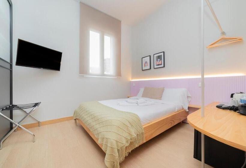 اتاق اکونومی, Olblanc Plaza De España By Batuecas