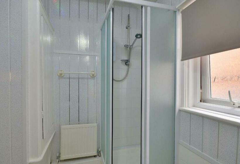 Стандартный Номер Кровать Кинг, Rooms At 153 Only