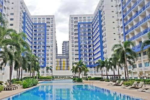 Standard Studio, 1 Br Condo Sea Residences