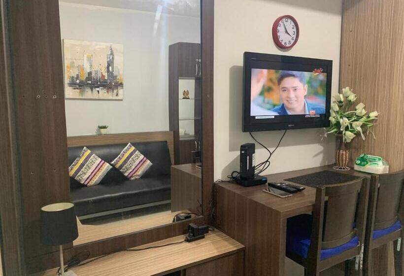 Standard Studio, 1 Br Condo Sea Residences