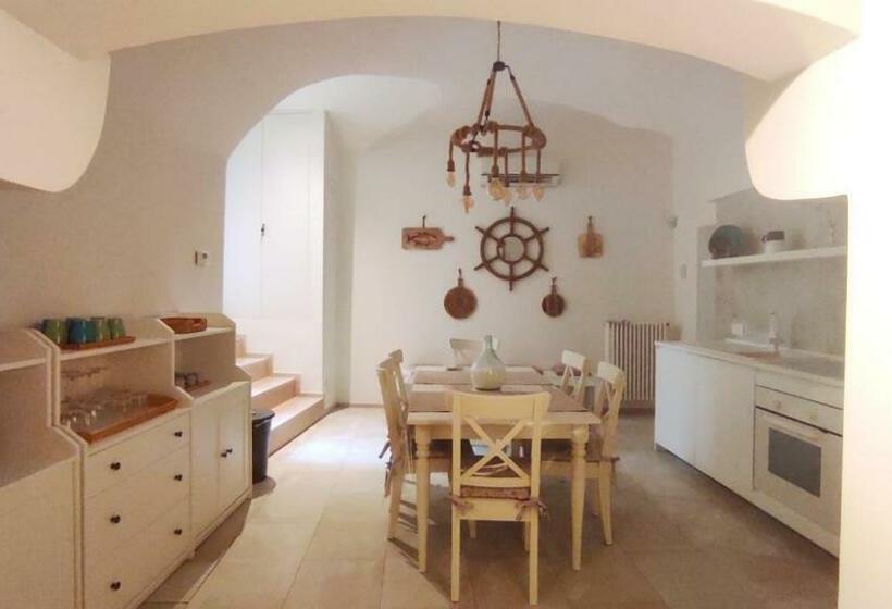 اتاق لوکس, L Antico Forno Bari Centro Storico