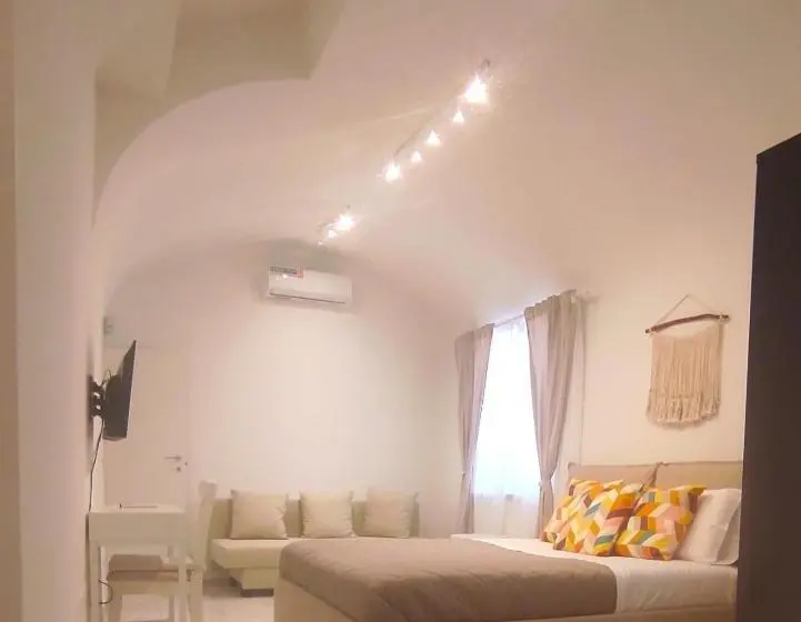 اتاق لوکس, L Antico Forno Bari Centro Storico