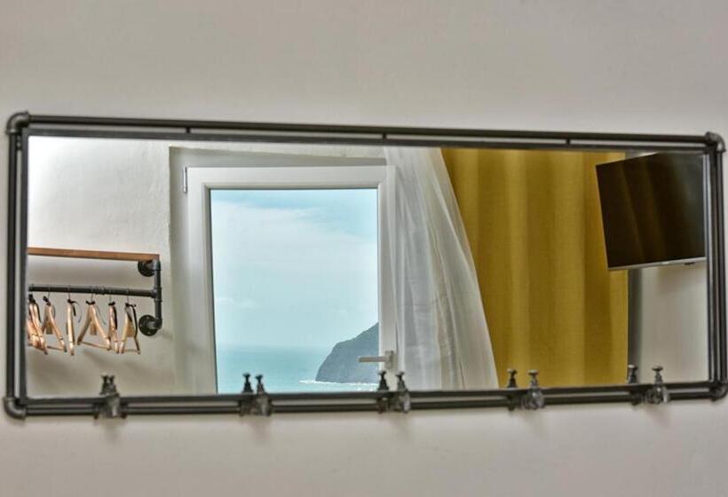 اتاق لوکس با چشمانداز دریا, Amare Il Mare Affittacamere