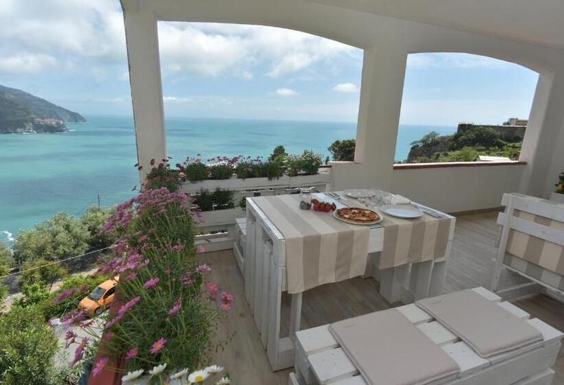 Suite with Terrace, Amare Il Mare Affittacamere