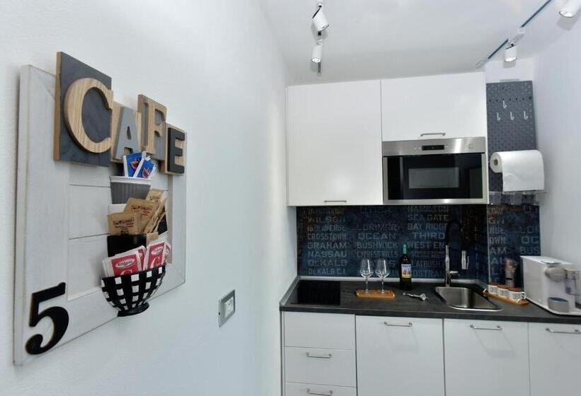 Suite with Terrace, Amare Il Mare Affittacamere