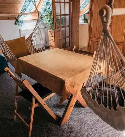 スタンダード４人部屋, Hemina Vendégház