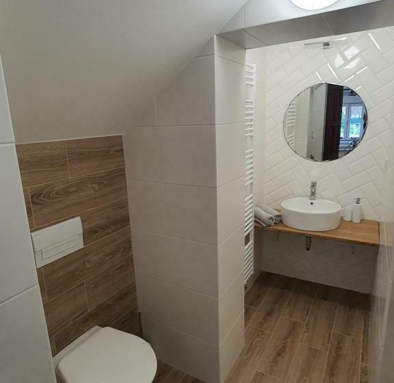 جناح عائلي, Apartmány černý Kohout