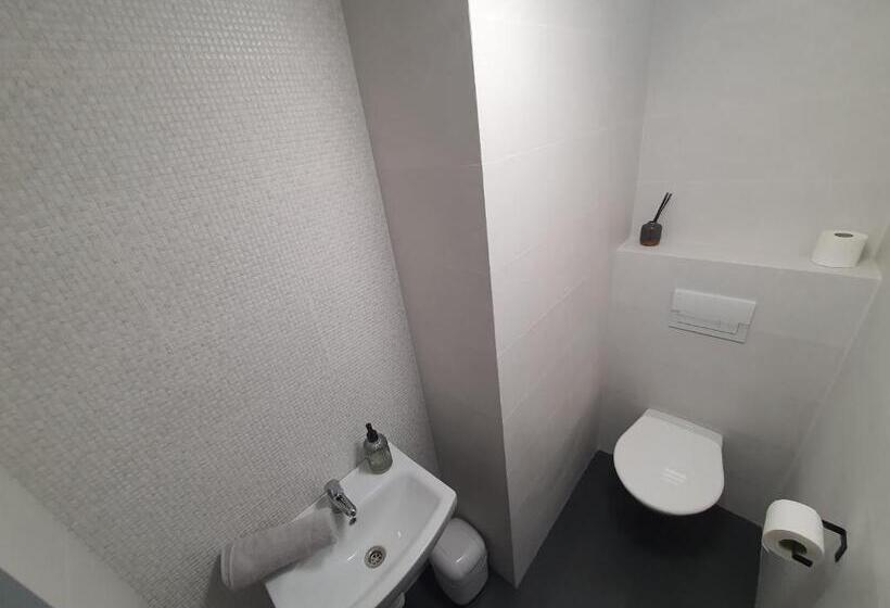 套房, Apartmány černý Kohout