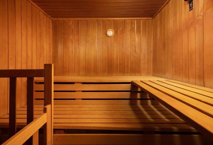 سوییت جونیور, Haus Am Park