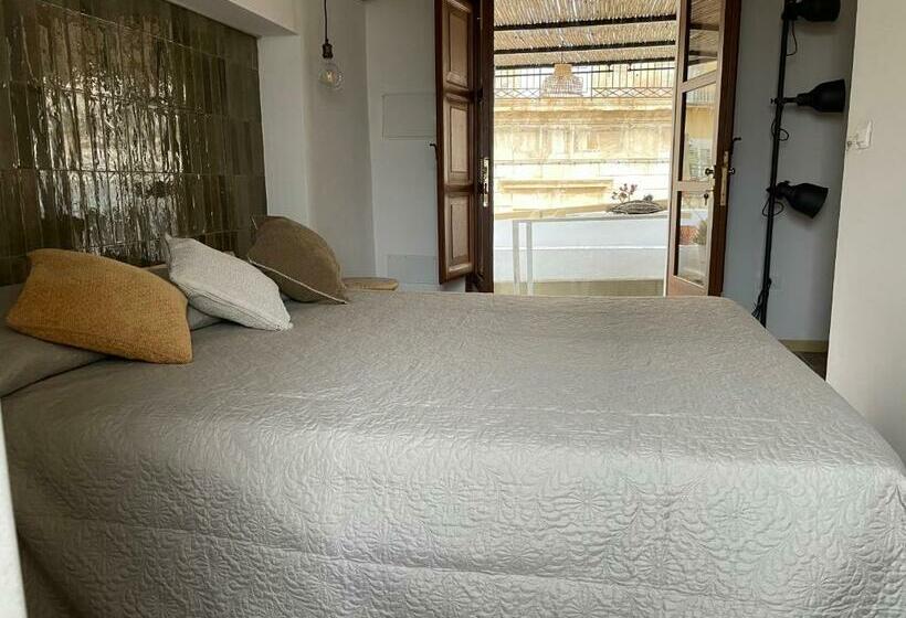 اتاق استاندارد با تراس, La Finestra Su Noto