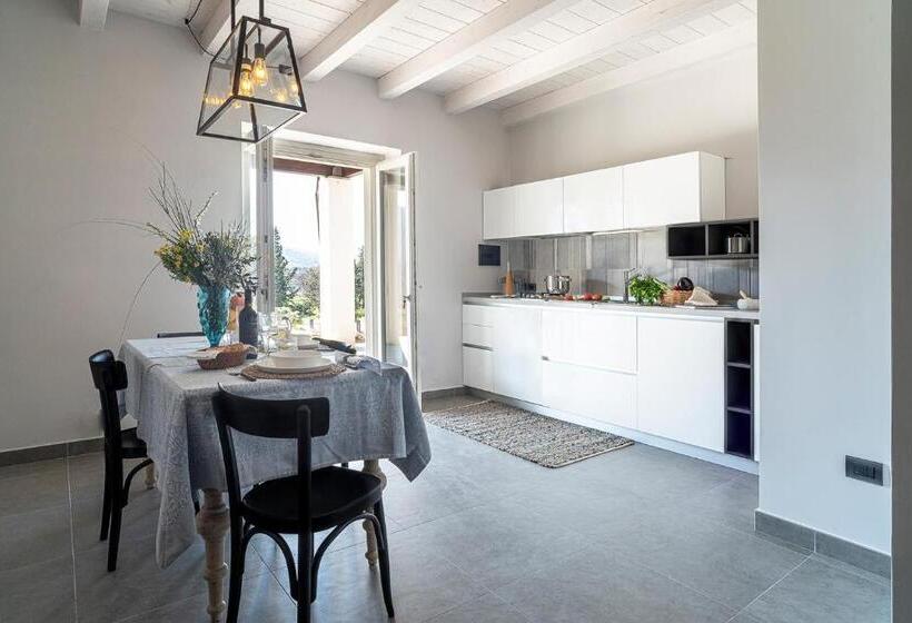 庭の見える１ベッドルームアパートメント, Borgo Del Franco