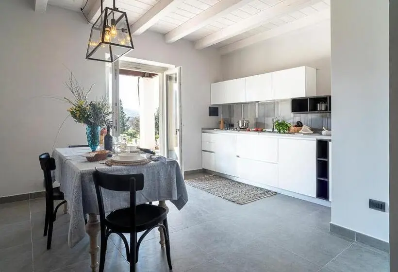 庭の見える１ベッドルームアパートメント, Borgo Del Franco