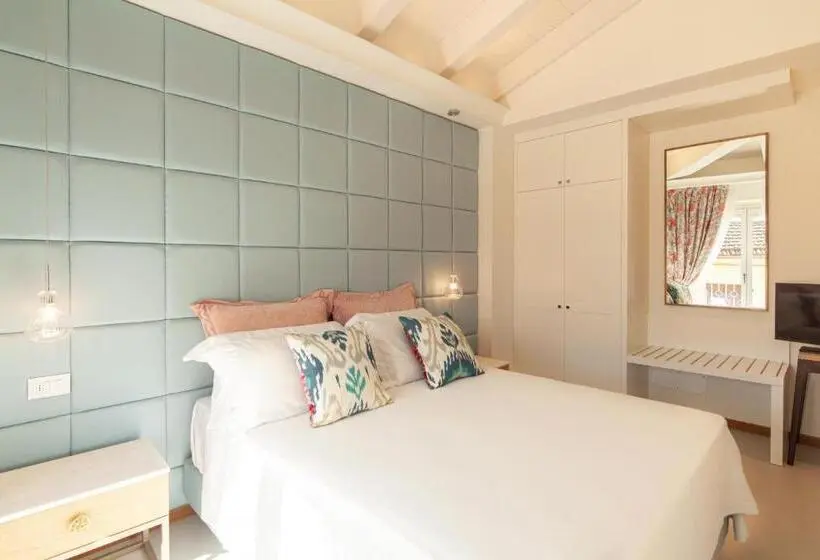 اتاق لوکس با تخت بزرگ, Villa Francesca Relais