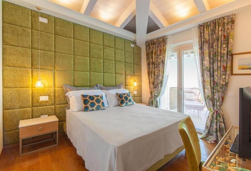 テラス付きスタンダードルーム, Villa Francesca Relais