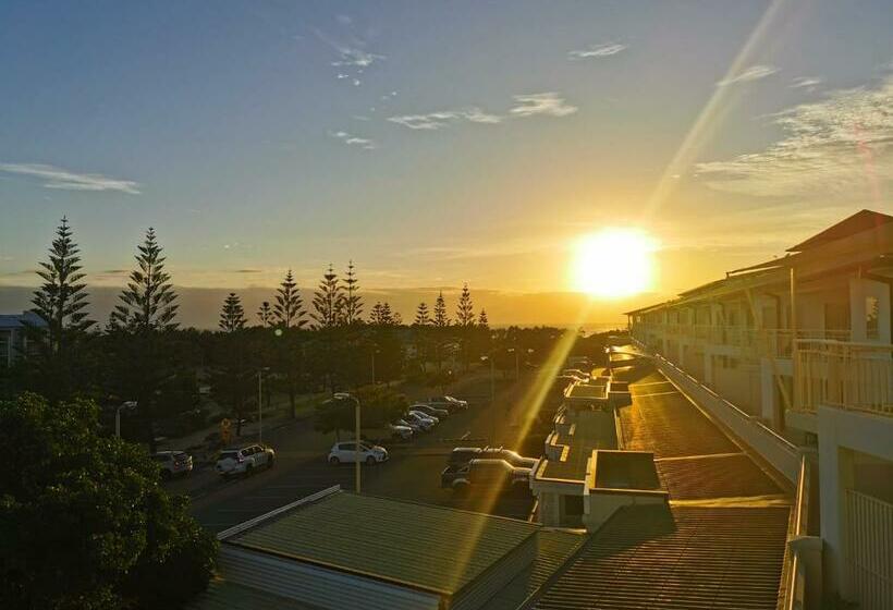 דירת שני חדרים, Salt   2brm Apartment With Spa Bath And Ocean Views