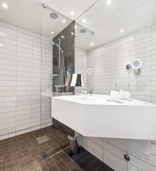 스탠다드 룸, Clarion Hotel The Edge